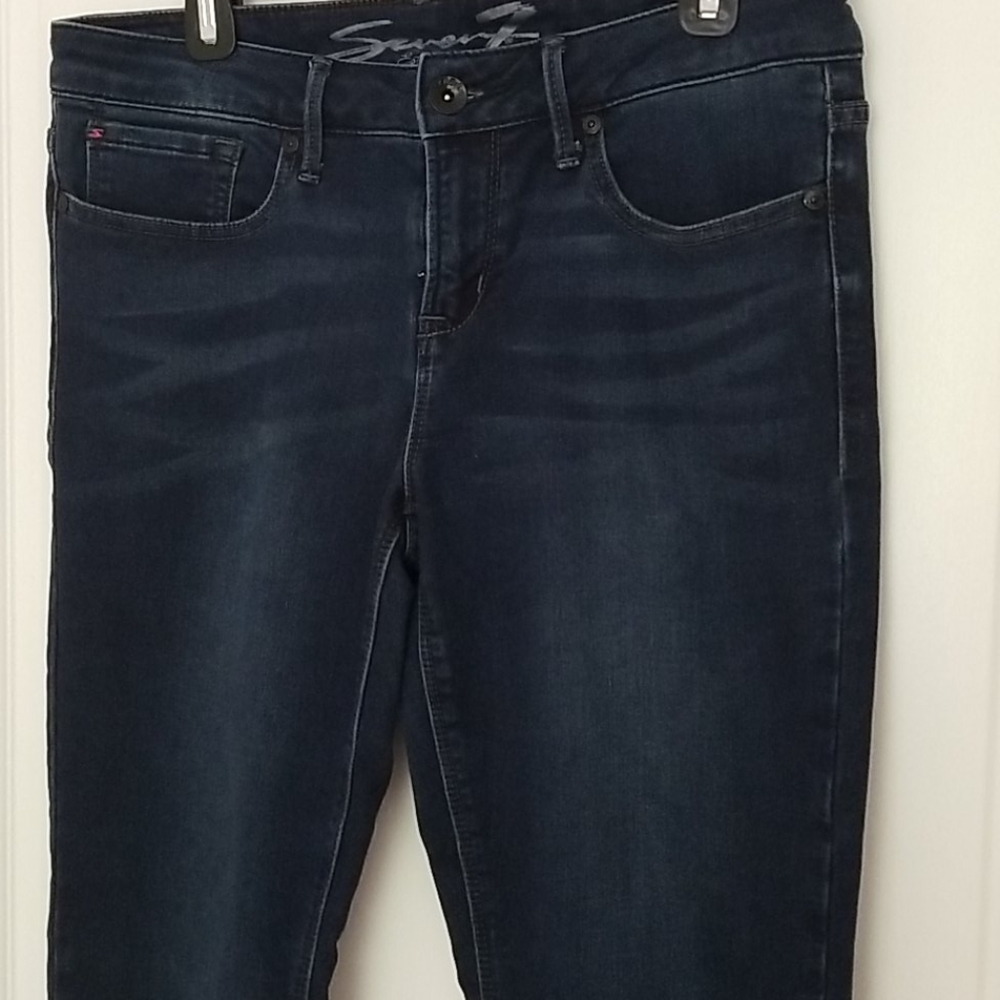 Bootcut Jeans - Picture 2 of 6